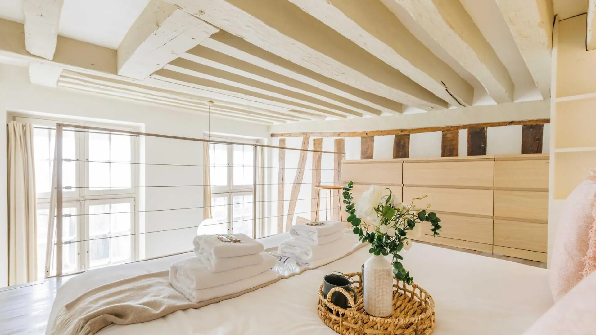 Charming Apartment - Marais - Mobility Lease Paris