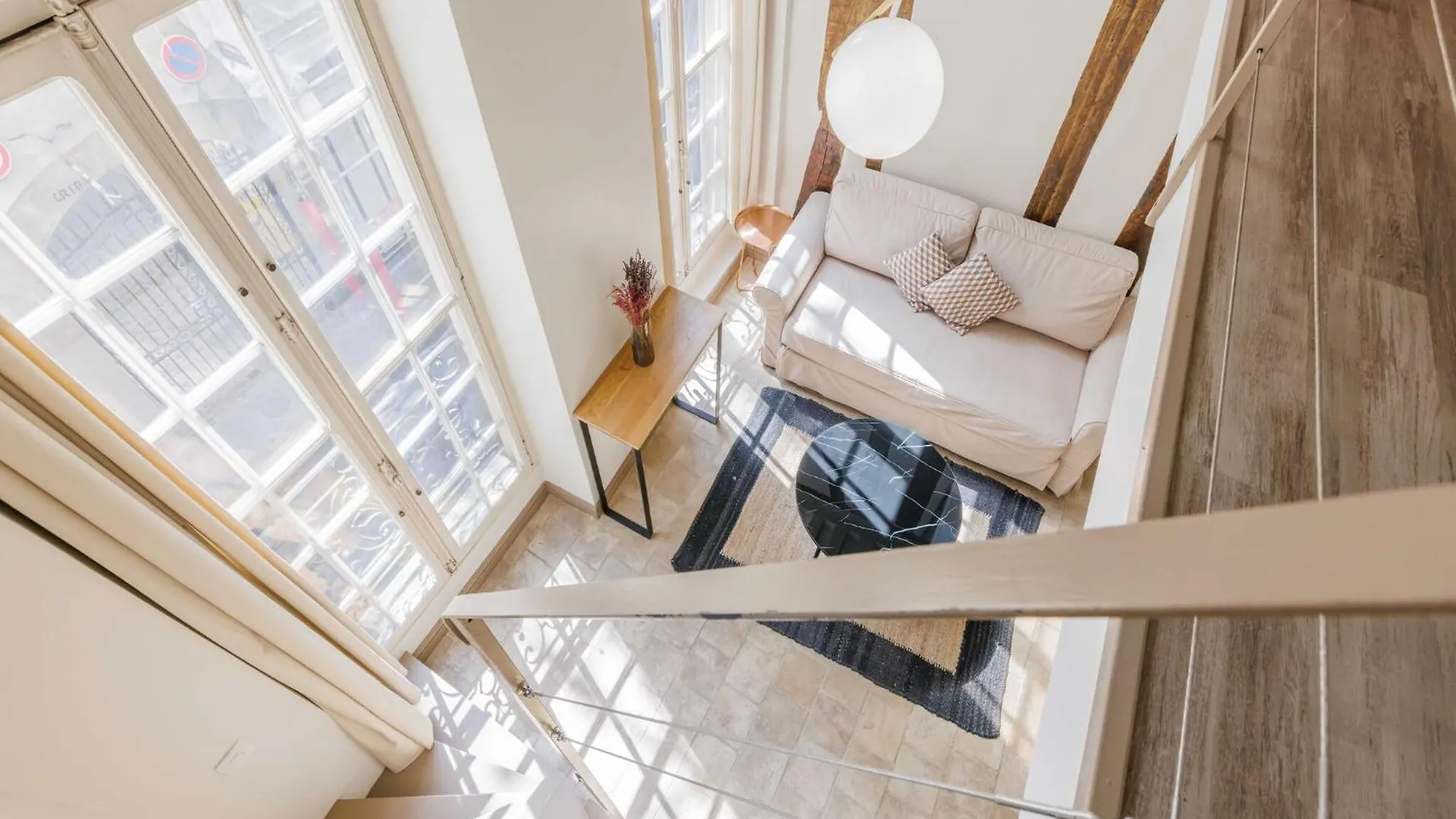 Charming Apartment - Marais - Mobility Lease Paris
