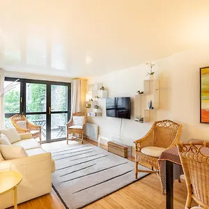 Guestready - Exuberant In Les Marais Appartement